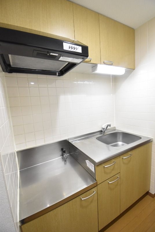 ��ʌ��������܎s��{��O���Q���ڂ̃}���V�����̃L�b�`��