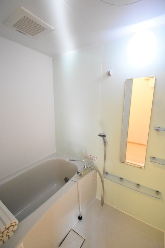 ��ʌ��������܎s������厚�@���̃A�p�[�g�̃o�X