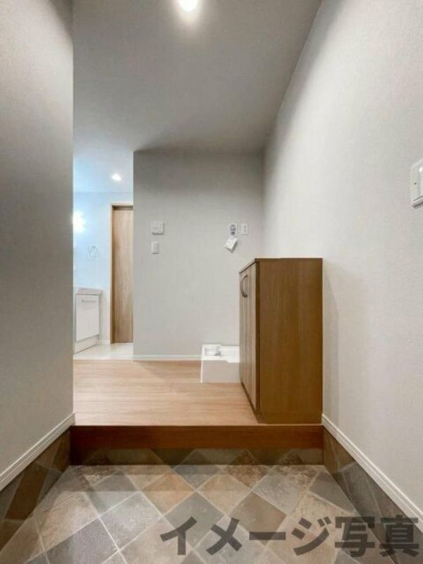 ��ʌ��������܎s����厚�y���̃A�p�[�g�̌���