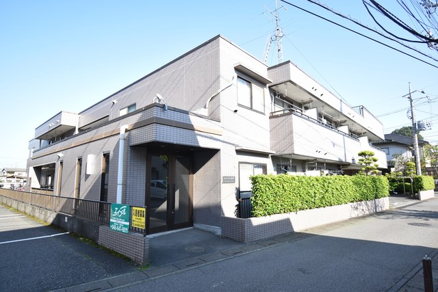 ��ʌ��������܎s�������a�c���Q���ڂ̃}���V�����̃G���g�����X