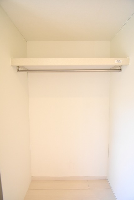 ��ʌ��������܎s��{����ؒ��Q���ڂ̃A�p�[�g�̂��̑�