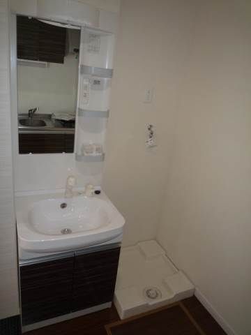 ��ʌ�����s�����P���ڂ̃A�p�[�g�̐��ʏ�