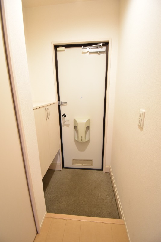 ��ʌ��������܎s����厚���V�n�̃A�p�[�g�̌���