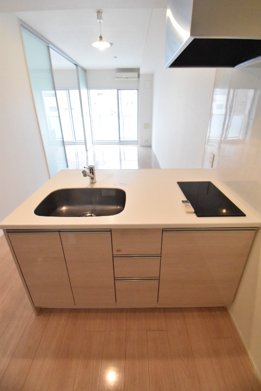 ��ʌ��������܎s�Y�a��̉ƂU���ڂ̃}���V�����̃L�b�`��