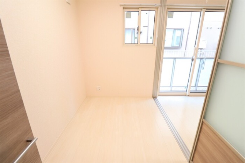 ��ʌ������s�ٓV�P���ڂ̃A�p�[�g�̂��̑������E�X�y�[�X