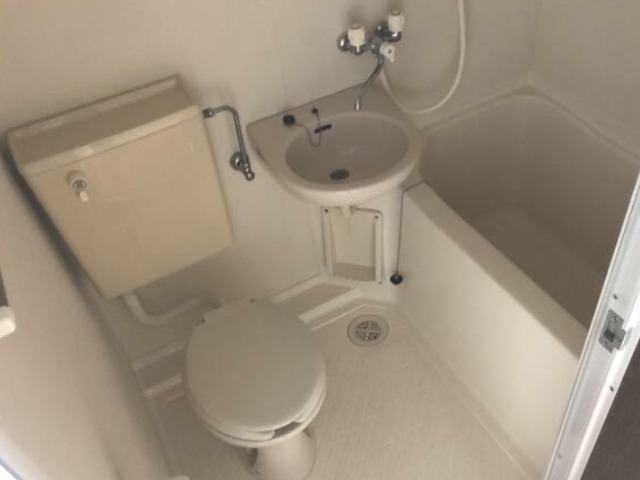 ��ʌ��������܎s��{��������P���ڂ̃A�p�[�g�̃g�C��