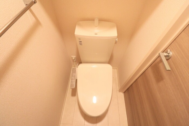 ��ʌ������s�ٓV�P���ڂ̃A�p�[�g�̃g�C��