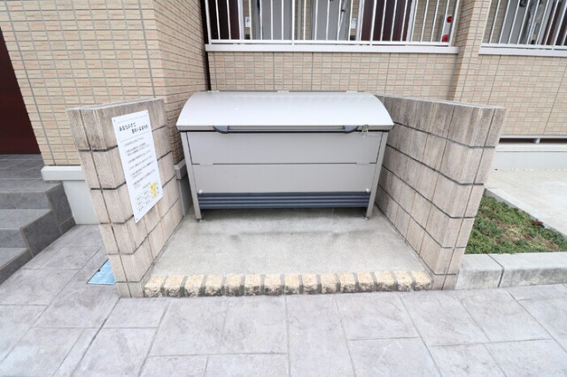 ��ʌ������s�ٓV�P���ڂ̃A�p�[�g�̂��̑�