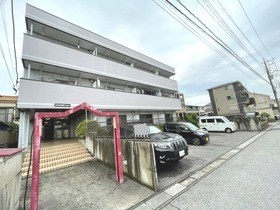 ��ʌ�����s���ԂR���ڂ̃}���V�����̌����O��