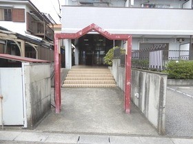 ��ʌ�����s���ԂR���ڂ̃}���V�����̃G���g�����X