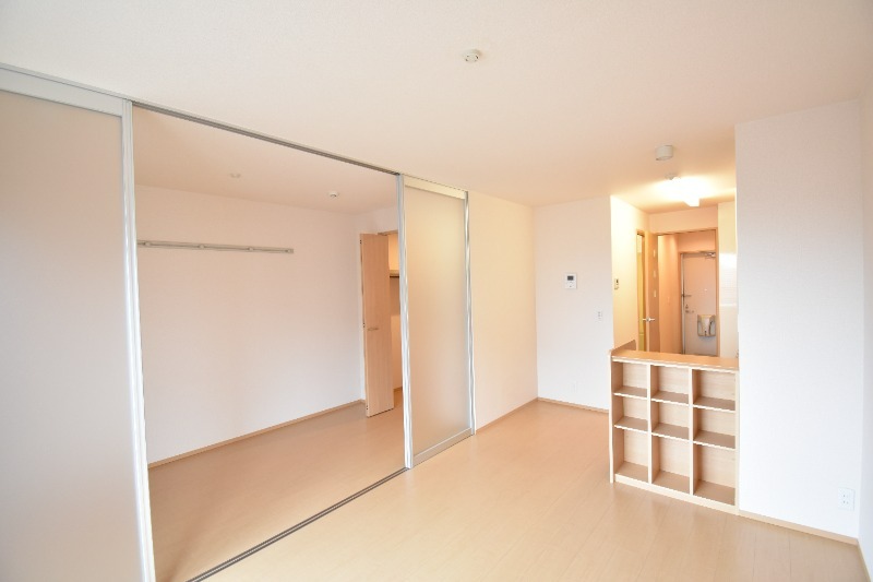 ��ʌ��������܎s������厚����̃A�p�[�g�̋��ԁE���r���O