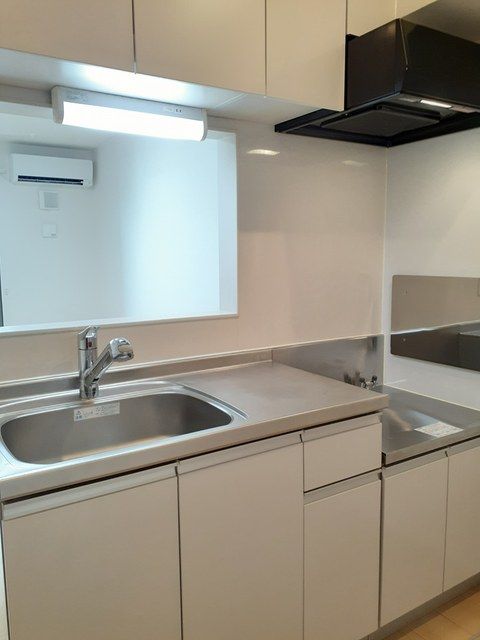 ��ʌ��������܎s����{�O���̃A�p�[�g�̃L�b�`��