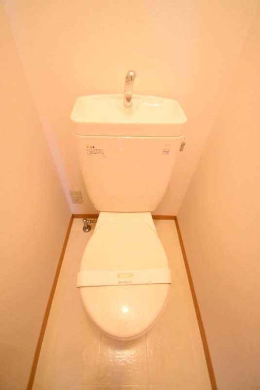 ��ʌ��������܎s�k����i���Q���ڂ̃A�p�[�g�̃g�C��