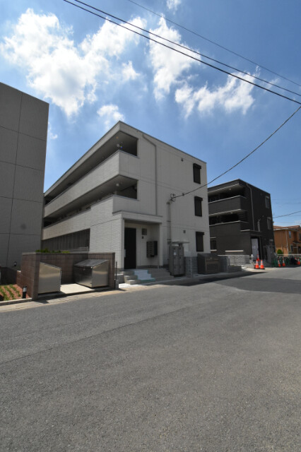 ��ʌ��������܎s����厚�w��3653-2�̃A�p�[�g�̌����O��