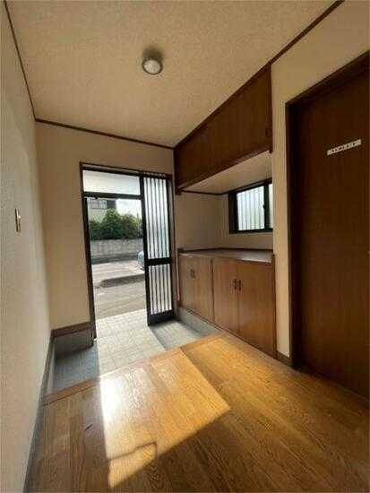 ��ʌ��������܎s��΋�厚���������̃A�p�[�g�̌���