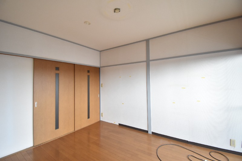 ��ʌ��������܎s��{��听���R���ڂ̃}���V�����̂��̑������E�X�y�[�X