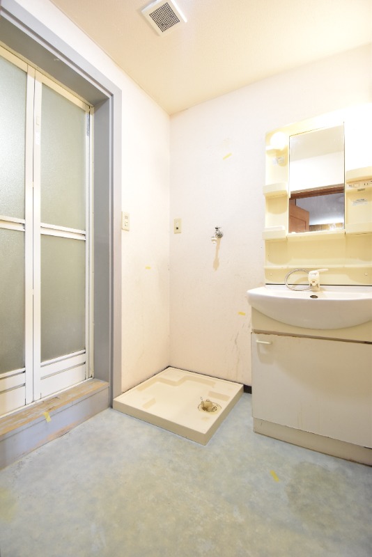 ��ʌ��������܎s��{��听���R���ڂ̃}���V�����̐��ʏ�