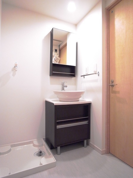 ��ʌ�����s�씵���J�P���ڂ̃}���V�����̐��ʏ�