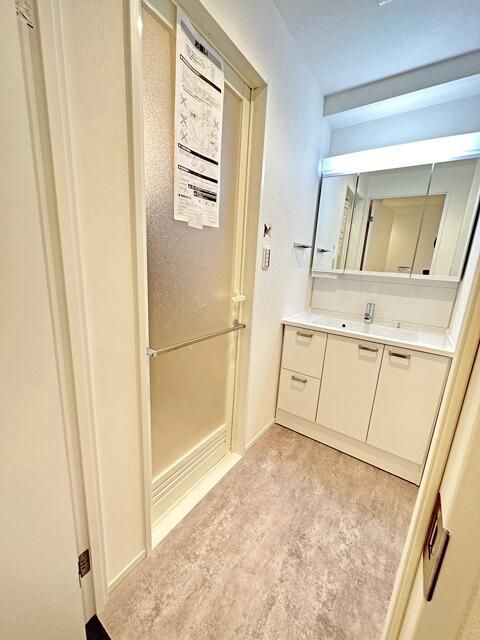 ��ʌ��������܎s�����擌��{�T���ڂ̃}���V�����̐��ʏ�