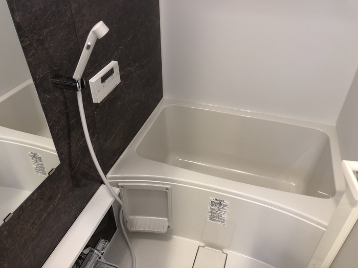 ��ʌ��z�J�s�ԎR�{���̃}���V�����̃o�X