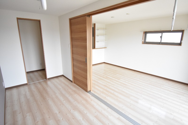 ��ʌ��������܎s��{��O���Q���ڂ̃}���V�����̂��̑������E�X�y�[�X