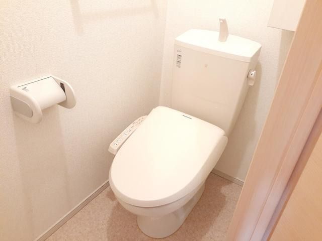 ��ʌ������s�V�����W���ڂ̃A�p�[�g�̃g�C��