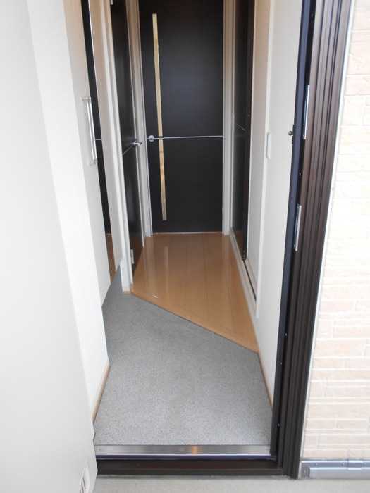 ��ʌ��z�J�s��z�J�P���ڂ̃A�p�[�g�̌���