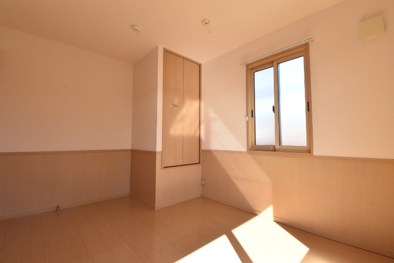 ��ʌ��������܎s��{��O���S���ڂ̃A�p�[�g�̂��̑������E�X�y�[�X