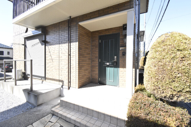 ��ʌ��������܎s��{��O���S���ڂ̃A�p�[�g�̃G���g�����X