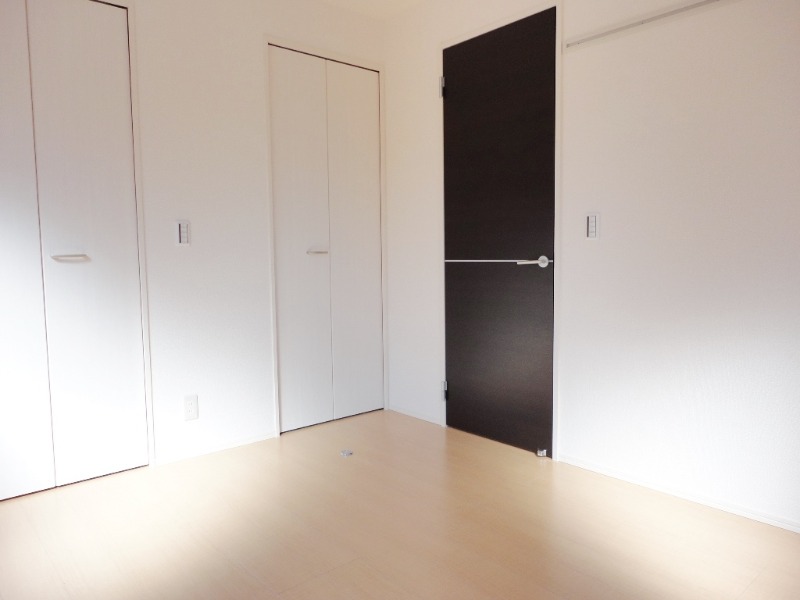 ��ʌ��������܎s����厚�w��̃A�p�[�g�̂��̑������E�X�y�[�X