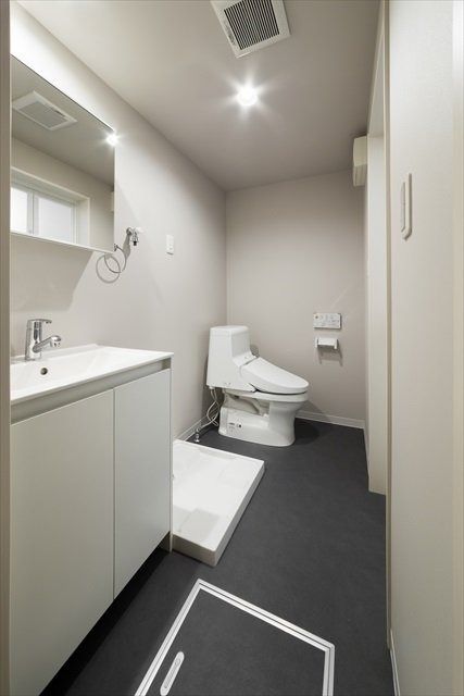 ��ʌ��������܎s�΋�厚��Ԗ؂̃A�p�[�g�̃g�C��