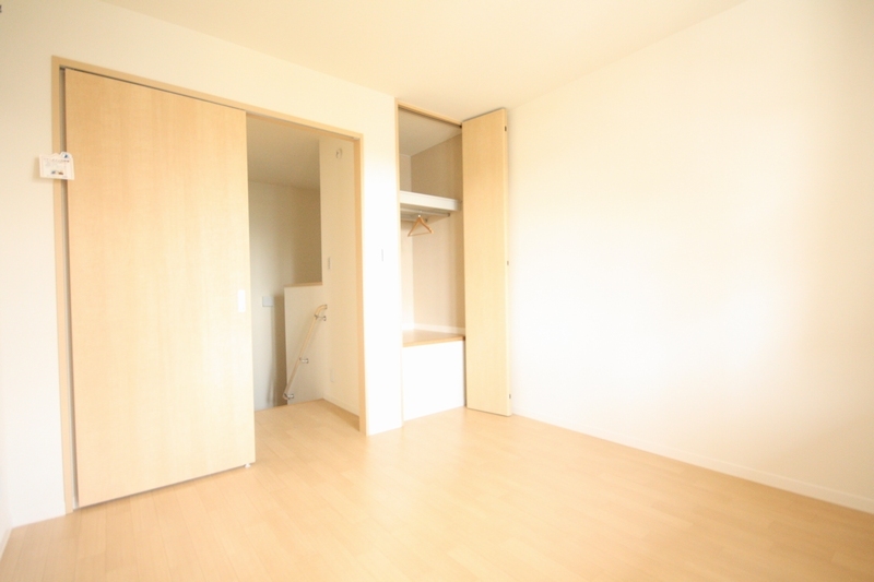 ��ʌ��������܎s������厚�쒆��̃A�p�[�g�̂��̑������E�X�y�[�X