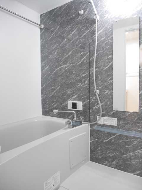 ��ʌ��������܎s�����擌��{�V���ڂ̃A�p�[�g�̃o�X