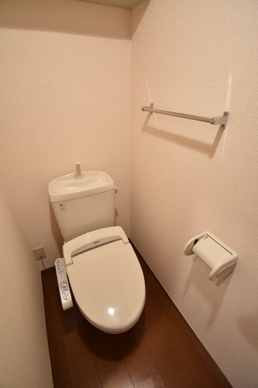 ��ʌ��������܎s��{��O���S���ڂ̃A�p�[�g�̃g�C��