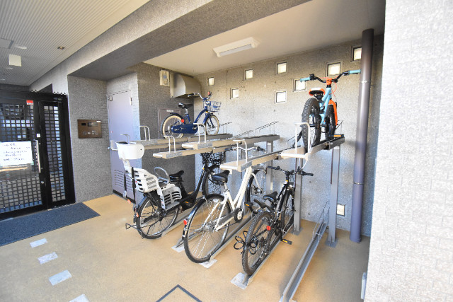 ��ʌ��������܎s��{�捂�@���Q���ڂ̃}���V�����̂��̑�