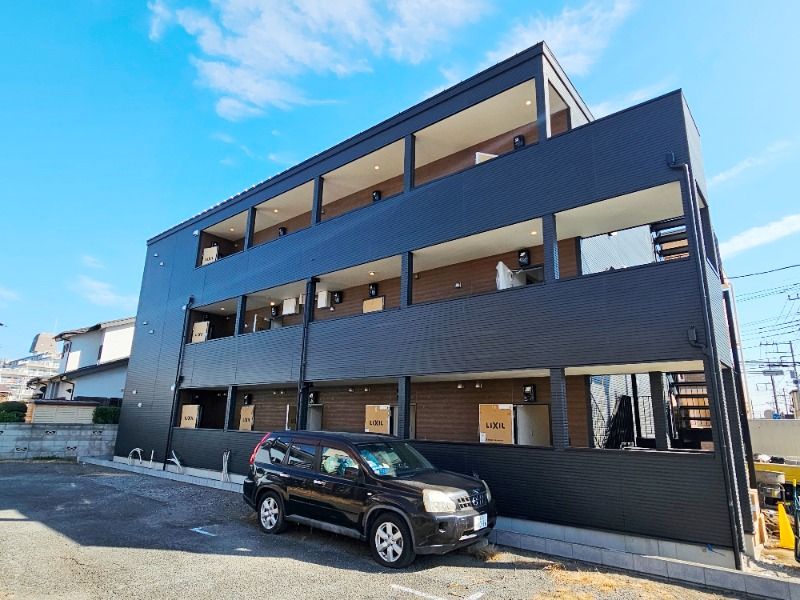 ��ʌ�����s�{���U���ڂ̃}���V�����̌����O��