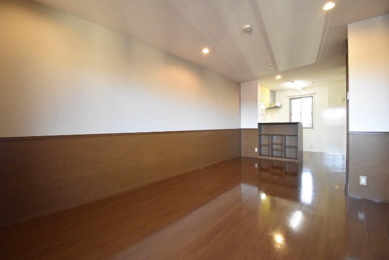 ��ʌ��������܎s��{��O���S���ڂ̃A�p�[�g�̋��ԁE���r���O