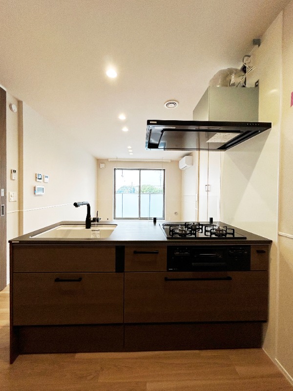 ��ʌ��������܎s��{��k�ܒ��Q���ڂ̃}���V�����̃L�b�`��