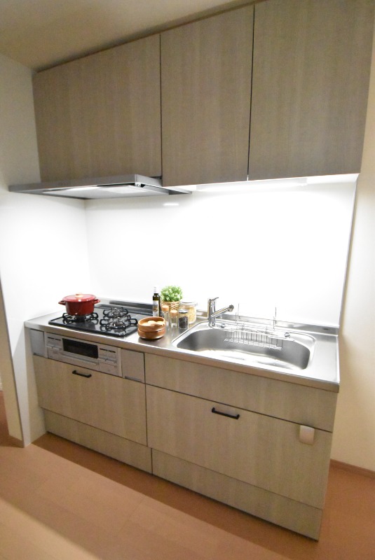 ��ʌ��������܎s�Y�a���؍�R���ڂ̃}���V�����̃L�b�`��