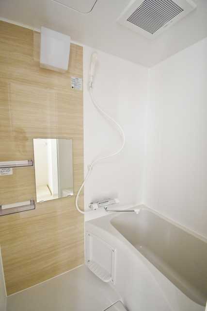 ��ʌ��������܎s��{��k�ܒ��P���ڂ̃}���V�����̃o�X