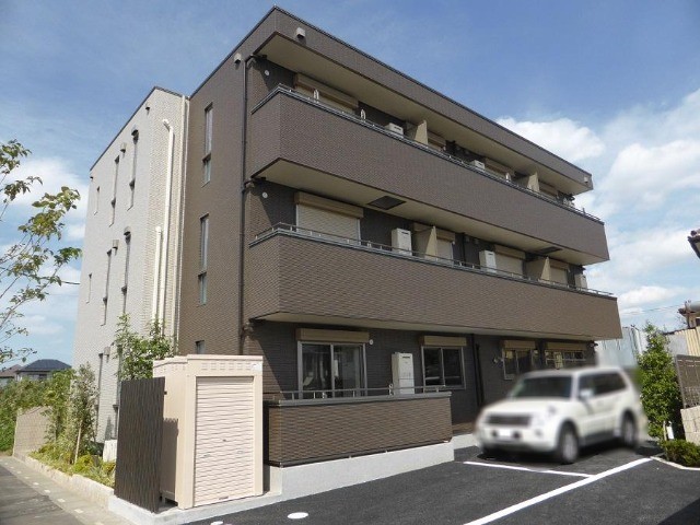 ��ʌ�����s�厚���s192�̃A�p�[�g�̌����O��