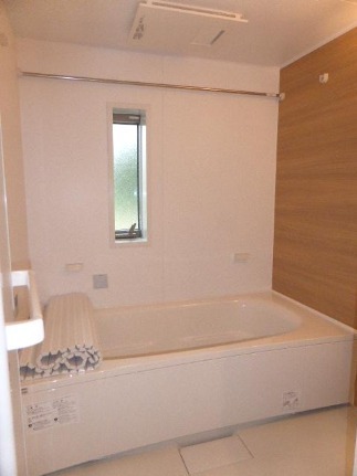 ��ʌ�����s�厚���s�̃A�p�[�g�̃o�X