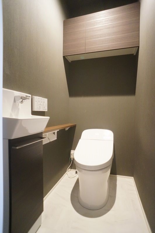 ��ʌ��������܎s������厚�쒆��̃}���V�����̃g�C��