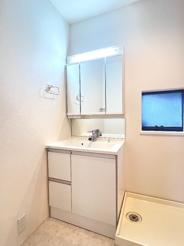 ��ʌ��z�J�s���C�N�^�E���Q���ڂ̃}���V�����̐��ʏ�