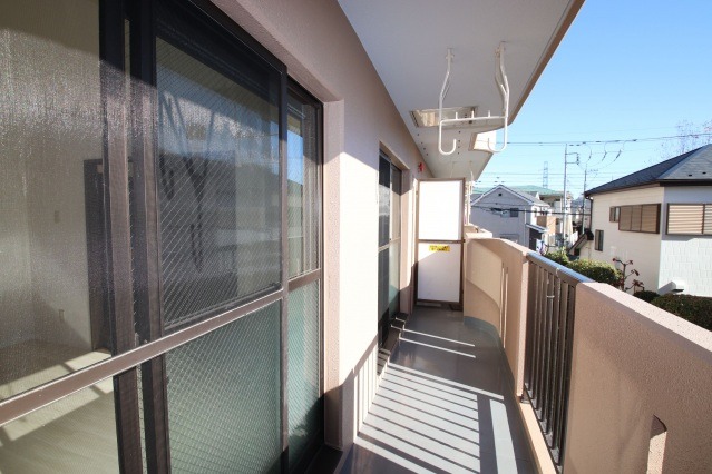 ��ʌ�����s�k����Q���ڂ̃}���V�����̃o���R�j�[