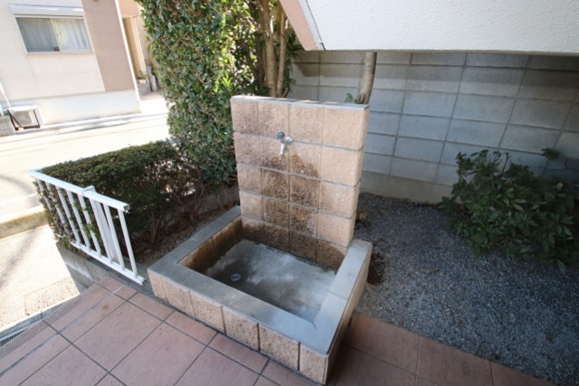 ��ʌ�����s�k����Q���ڂ̃}���V�����̂��̑�