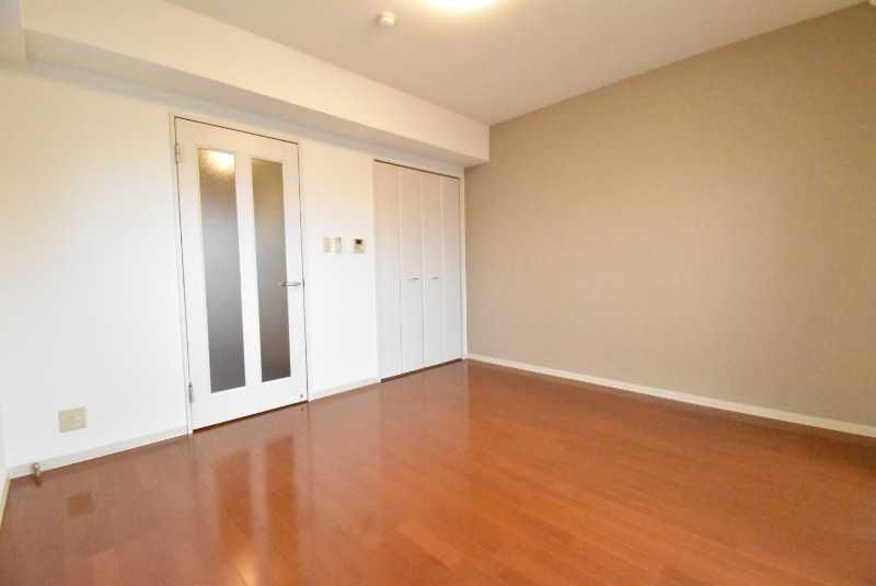 ��ʌ��������܎s��{��{���T���ڂ̃}���V�����̋����E���r���O