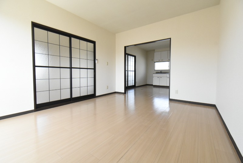 ��ʌ��������܎s��΋�{���P���ڂ̃A�p�[�g�̂��̑������E�X�y�[�X