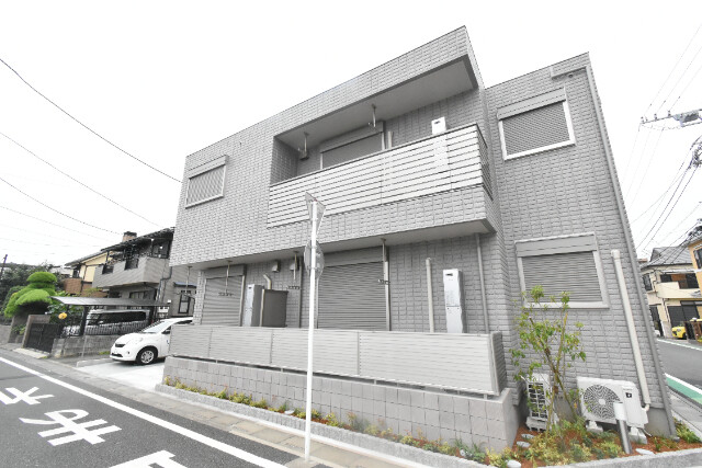 ��ʌ��������܎s�k��y�C���Q���ڂ̃}���V�����̌����O��