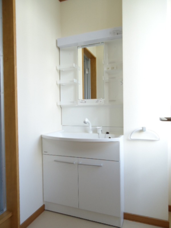 ��ʌ��������܎s��{���Ԓ��Q���ڂ̃}���V�����̐��ʏ�